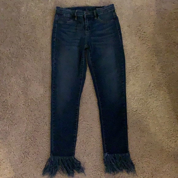 BlankNYC fringe jeans - Picture 1 of 6